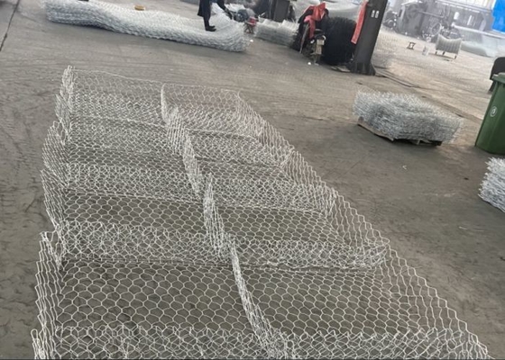 L'immersion chaude lourde  Gabion Stone Wall a galvanisé l'utilisation hydraulique de travaux