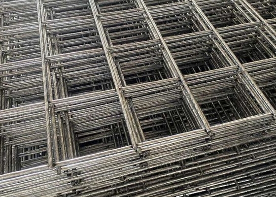 5.0mm filet de fil en acier enduit de zinc panneau de fil barrière itaire pour des solutions de sécurité temporaires