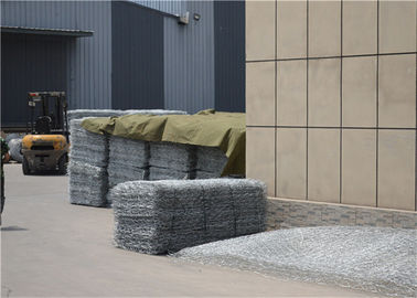 Boîte de cage en gabions en fil galvanisé de résistance à la traction de 0,6m à 0,9m