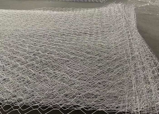 Fil galvanisé argenté Mesh For Retaining Wall System de Gabion 80mmx100mm
