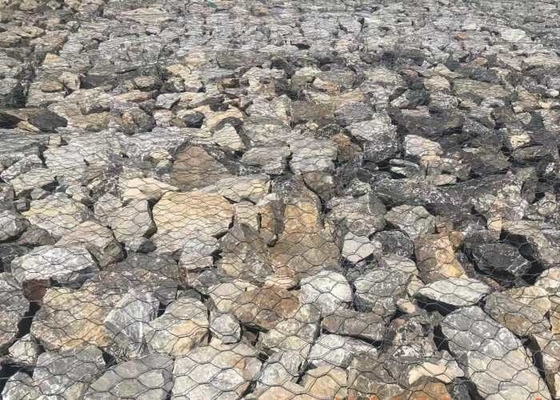 Résistance à la traction Matraces en gabion avec revêtement en PVC vert