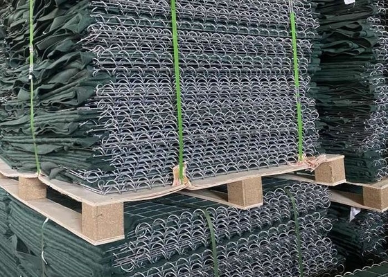 Barrières de sable itaires lourdes avec fil métallique de 4,0 mm revêtu de galfan et épingles de jointure de finition comprises