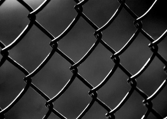 3.0mm Galvanisée Chaîne Link Clôture pour la sécurité commerciale Bbasketball Court de jeu