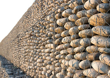 Facilité d'installation des cages de gabions soudés / panier de gabions / cages de gabions remplies de roche avec une taille de treillis de 75 mmx75 mm