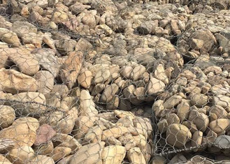 Contrôle des inondations 4,0 mm Gabion Mesh Cage Pour les sacs de pierre Gabion boîtes de remplissage de rivière Gabion sacs revêtus de PVC Gabion sacs