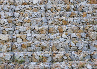Échantillon résistant à l'usure enduit de mur de soutènement de roche de fil de zinc lourd disponible